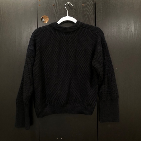 Sweater - Picture 3 of 4